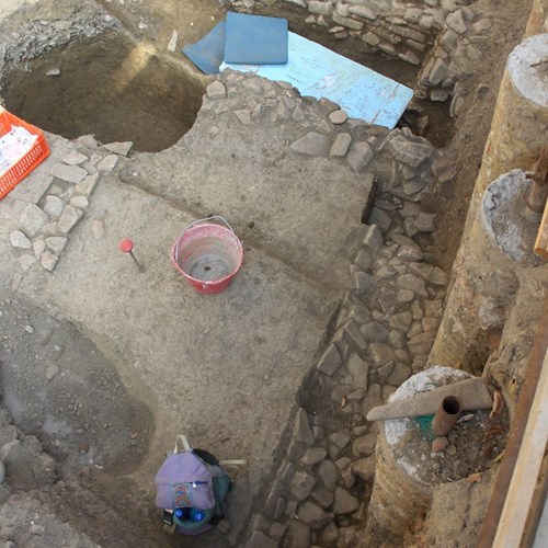 realizzazione scavi archeologici a fidenza