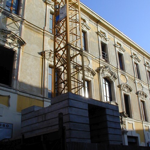 Ristrutturazione edificio ad uso sala gioco nel centro storico di Fidenza