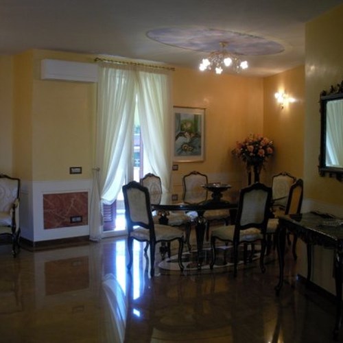 Zona giorno villa Fidenza realizzata da Montanari Costruzioni