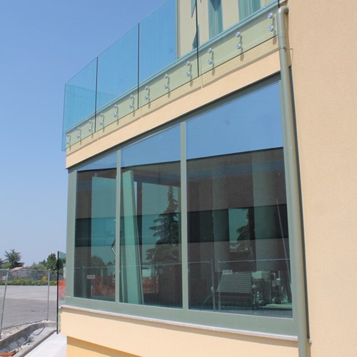 esterni edificio con uffici progetto montanari costruzioni