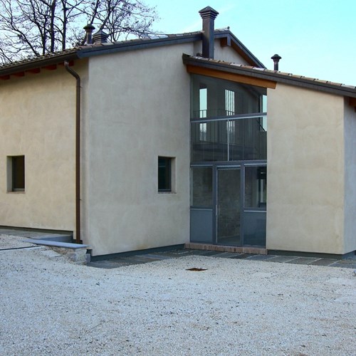 Opere di muratura esterne per ristrutturazione fabbricato